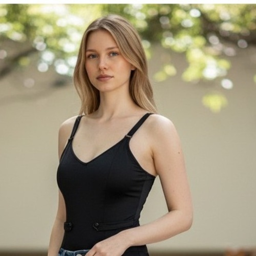 Freya Tankini Top Women 34D Black Underwire Adjustable Strap Swim Bathing Beach